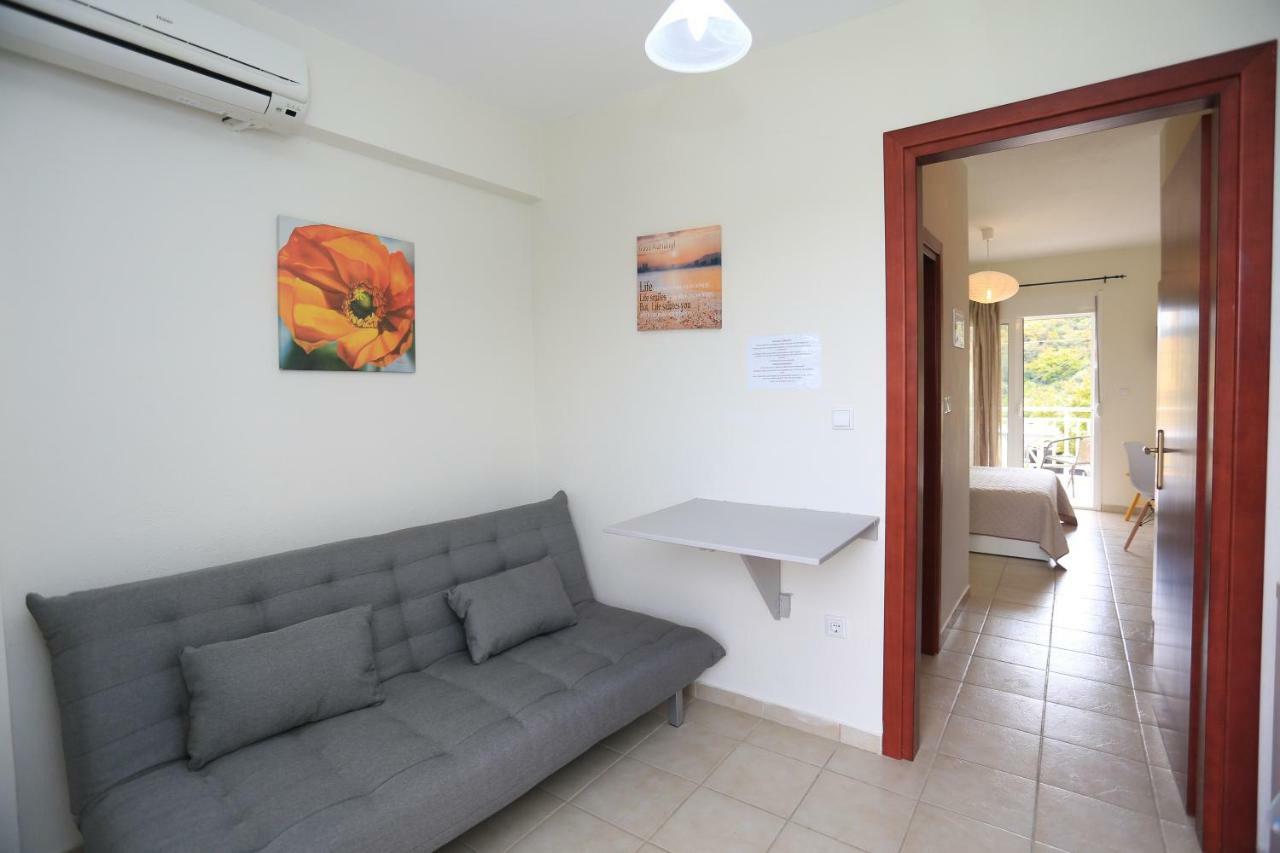 Apartment Seapaint Polychrono